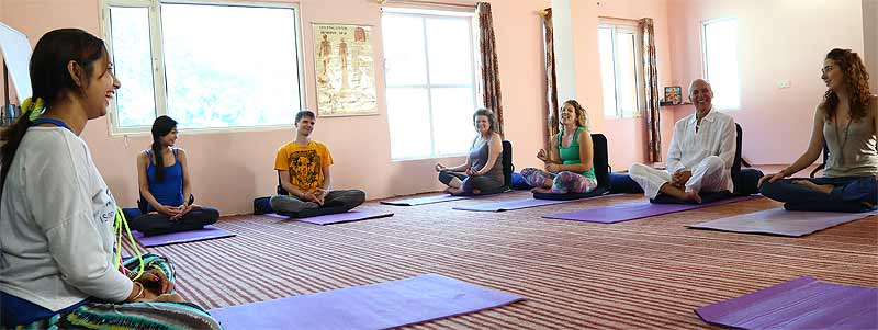 yoga teacher training rishikesh